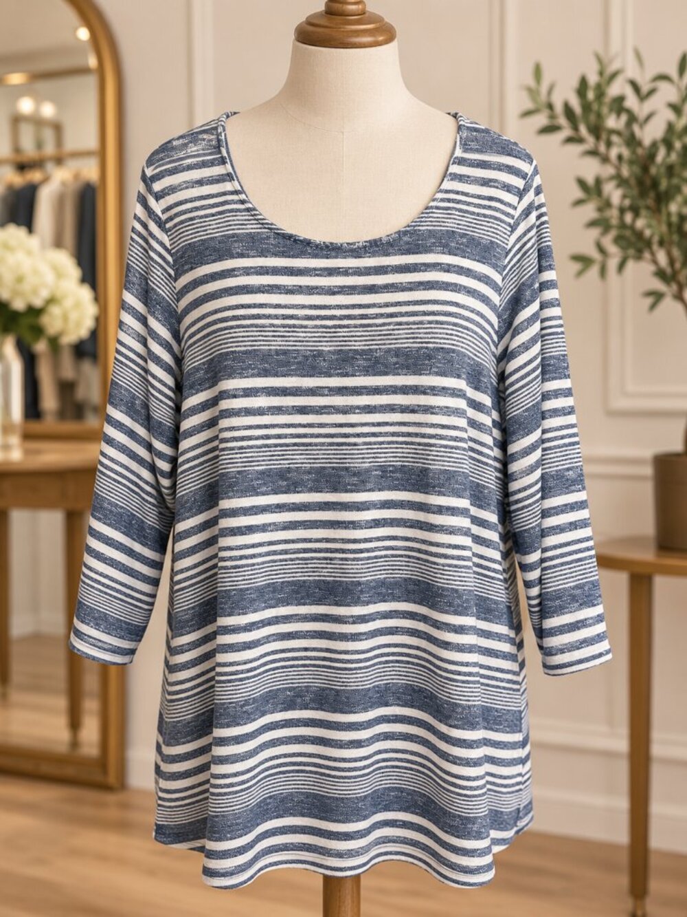Rose + Olive Blue & White Striped Button-Back Tunic Top – Size 1X